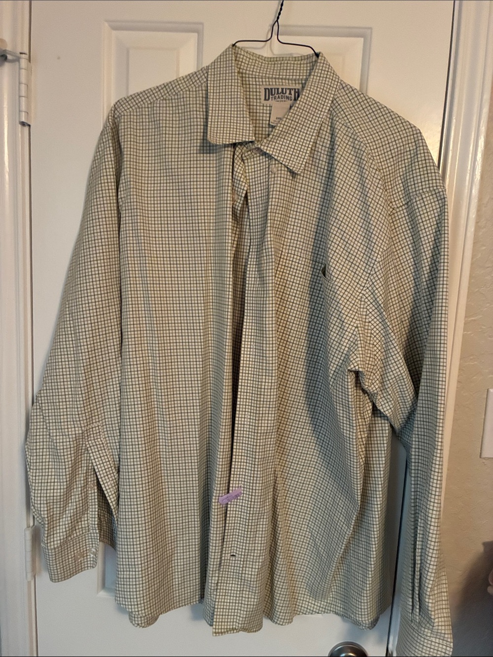 Duluth Trading Co Light Green and Cream Checked Button-Up Shirt